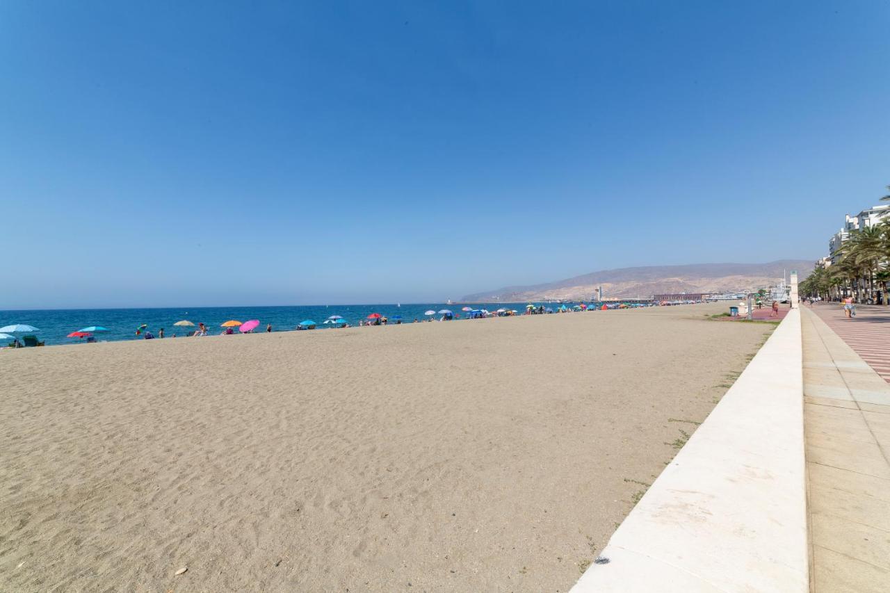 California 14 Fitsuite Almeria Exterior foto